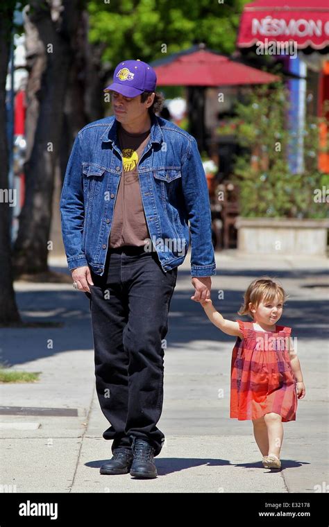 benicio del toro and daughter|Benicio del Toro Biography .